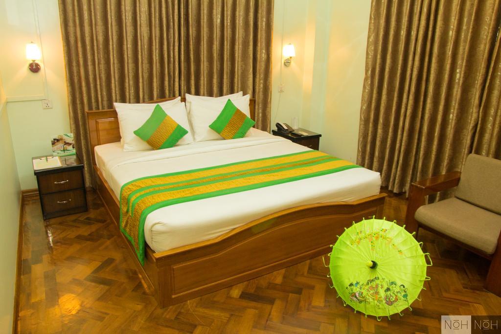 Great Feel Hotel Yangon Ngoại thất bức ảnh